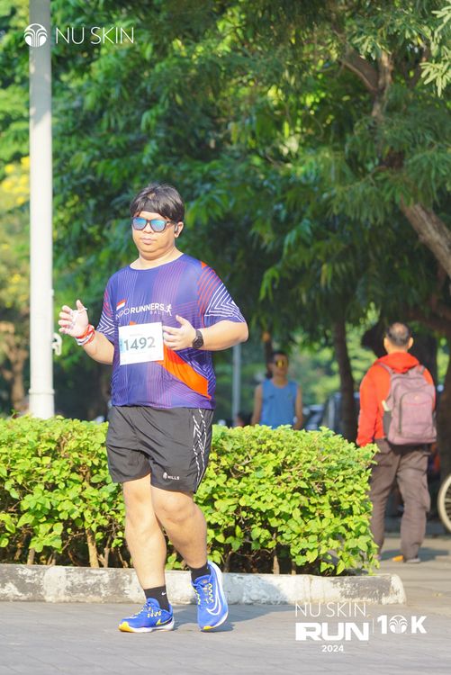Race photo from Nu Skin Run 10K