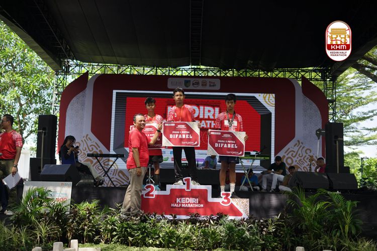 Race photo from Kediri Half Marathon 2025