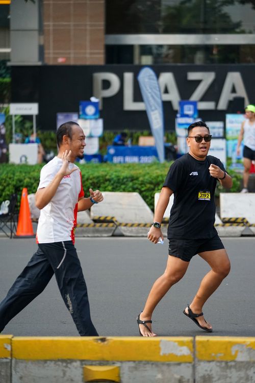 Race photo from MAKASSAR HALF MARATHON 2025 VIBES
