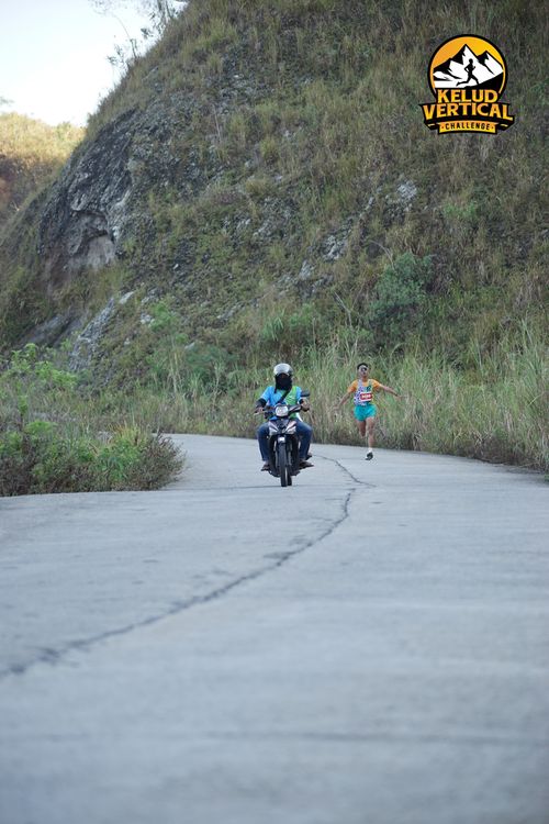 Race photo from Kelud Vertical Challenge 2024