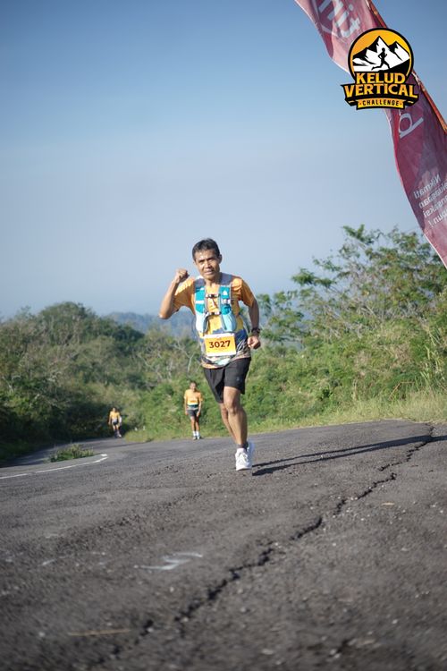 Race photo from Kelud Vertical Challenge 2024