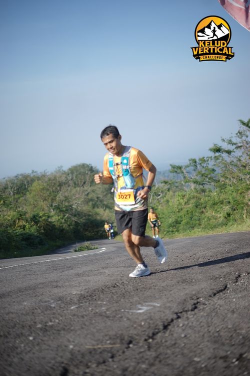 Race photo from Kelud Vertical Challenge 2024
