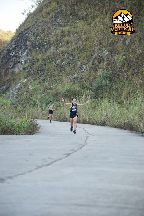 Race photo from Kelud Vertical Challenge 2024