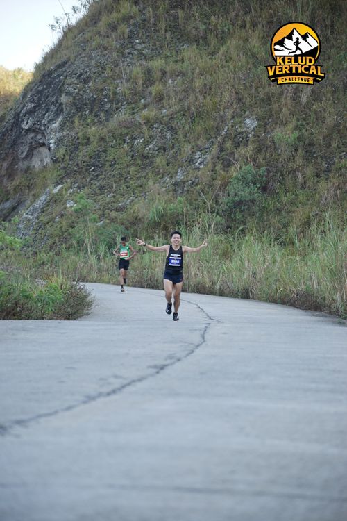 Race photo from Kelud Vertical Challenge 2024