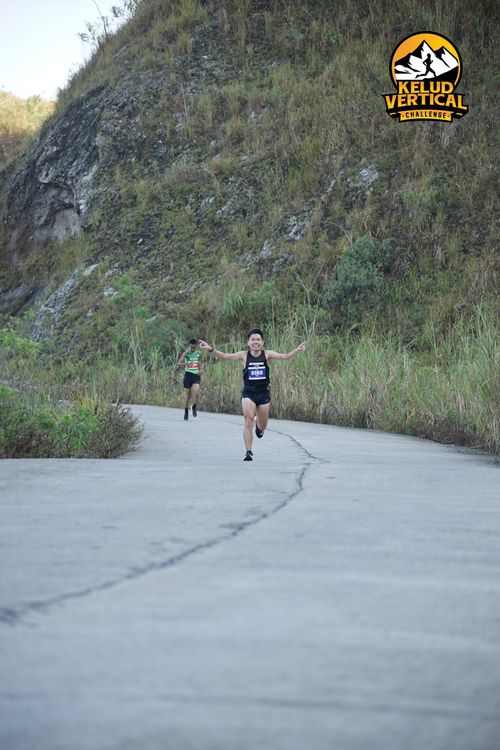 Race photo from Kelud Vertical Challenge 2024