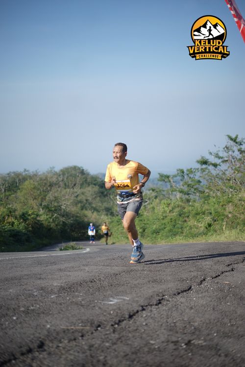 Race photo from Kelud Vertical Challenge 2024