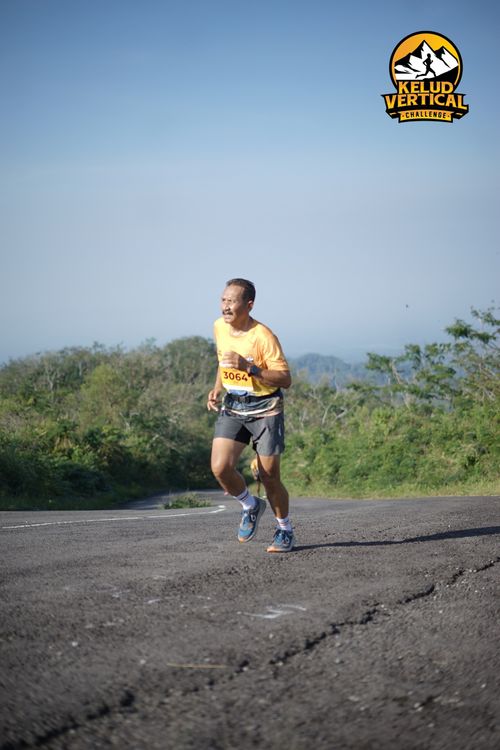 Race photo from Kelud Vertical Challenge 2024