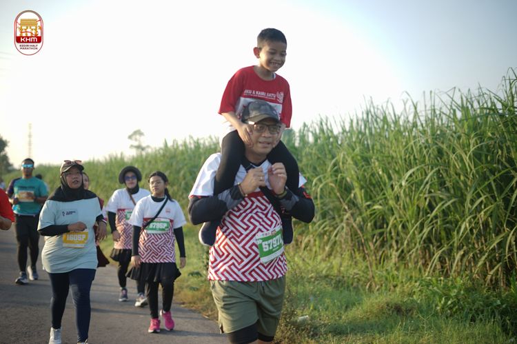 Race photo from Kediri Half Marathon 2024