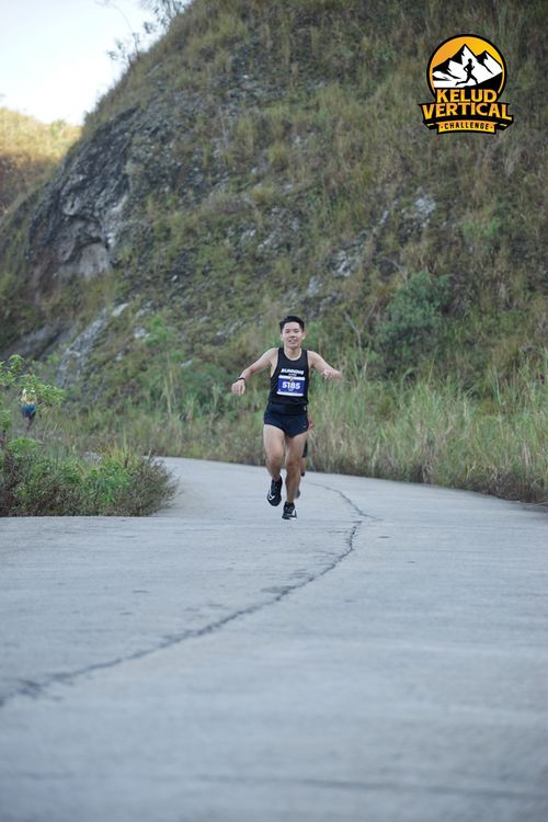 Race photo from Kelud Vertical Challenge 2024