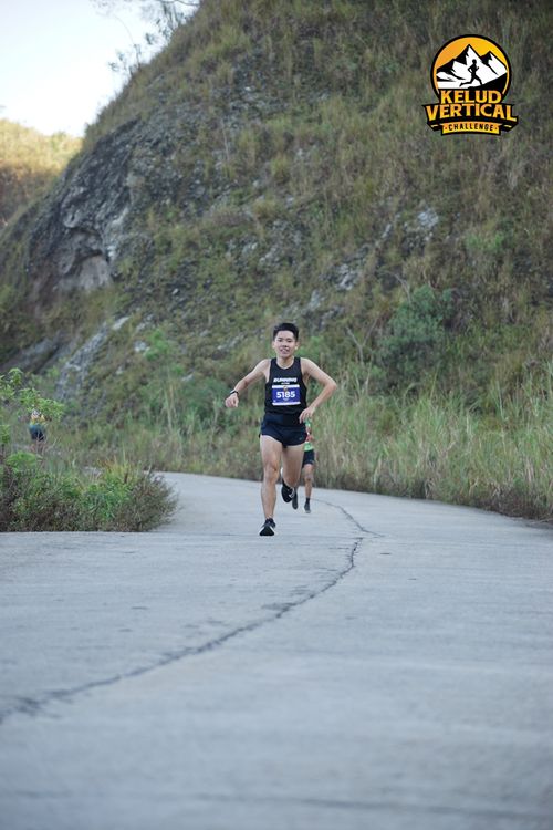 Race photo from Kelud Vertical Challenge 2024