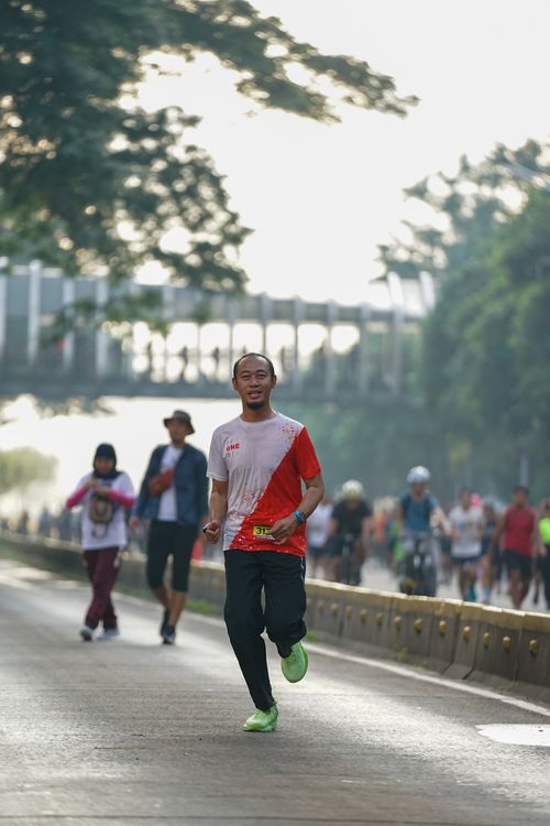 Race photo from MAKASSAR HALF MARATHON 2025 VIBES