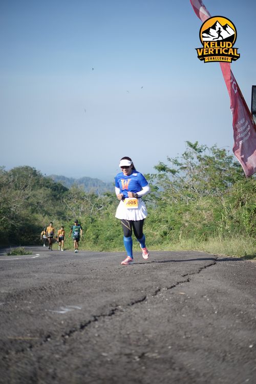 Race photo from Kelud Vertical Challenge 2024
