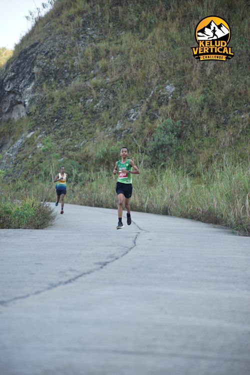 Race photo from Kelud Vertical Challenge 2024