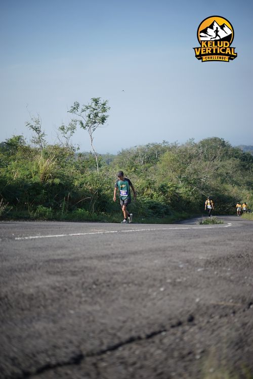 Race photo from Kelud Vertical Challenge 2024