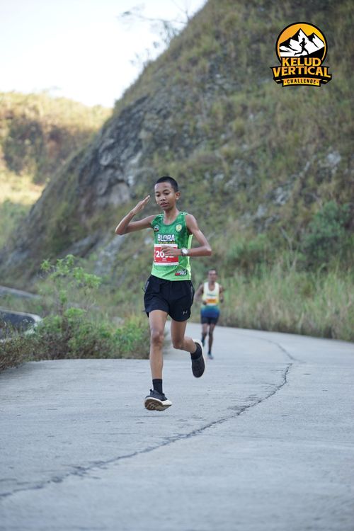 Race photo from Kelud Vertical Challenge 2024