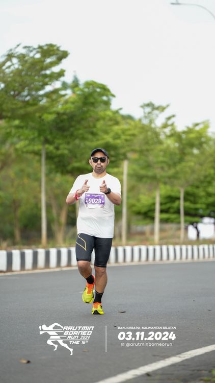 Race photo from Arutmin Borneo Run 2024