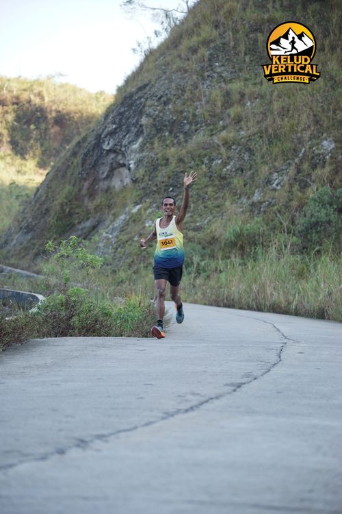 Race photo from Kelud Vertical Challenge 2024