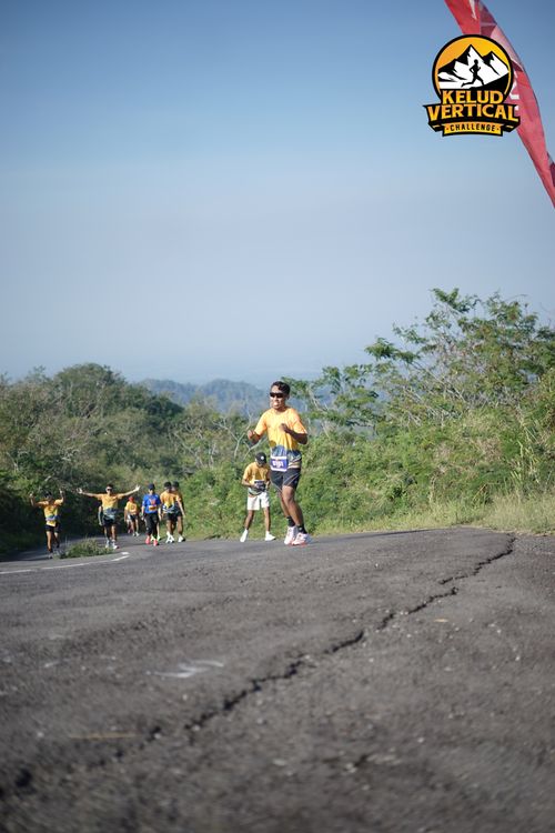 Race photo from Kelud Vertical Challenge 2024