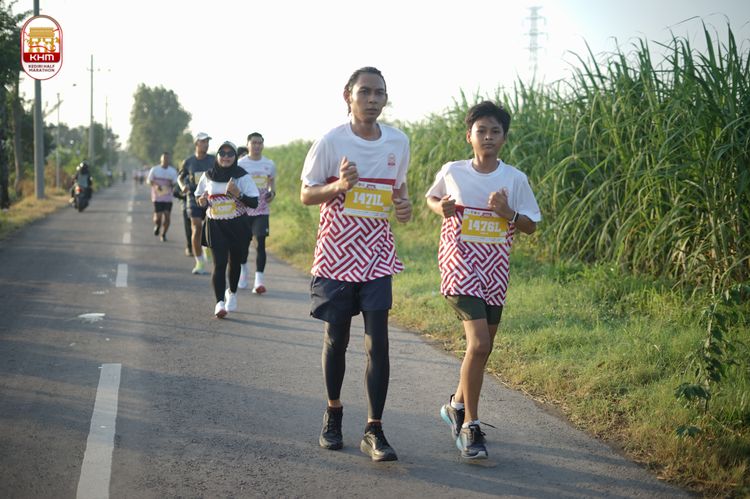 Race photo from Kediri Half Marathon 2024