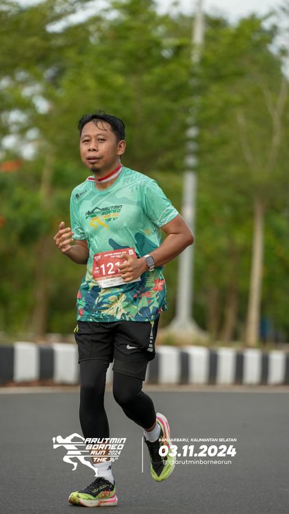 Race photo from Arutmin Borneo Run 2024