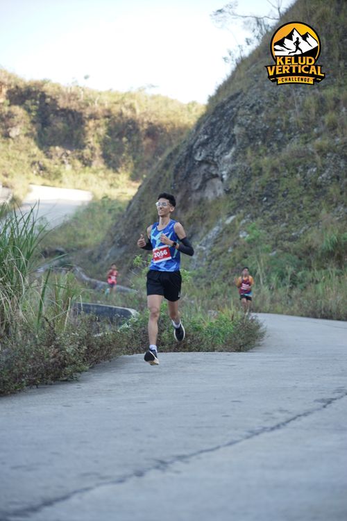 Race photo from Kelud Vertical Challenge 2024