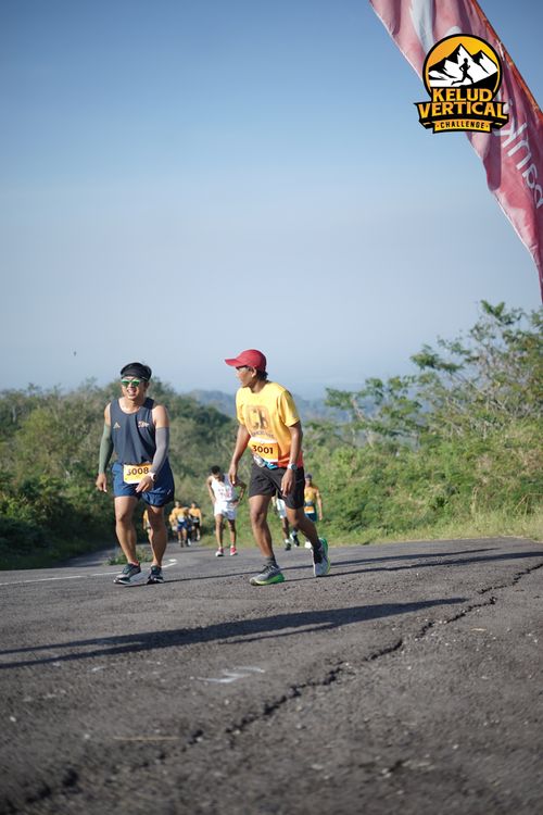 Race photo from Kelud Vertical Challenge 2024