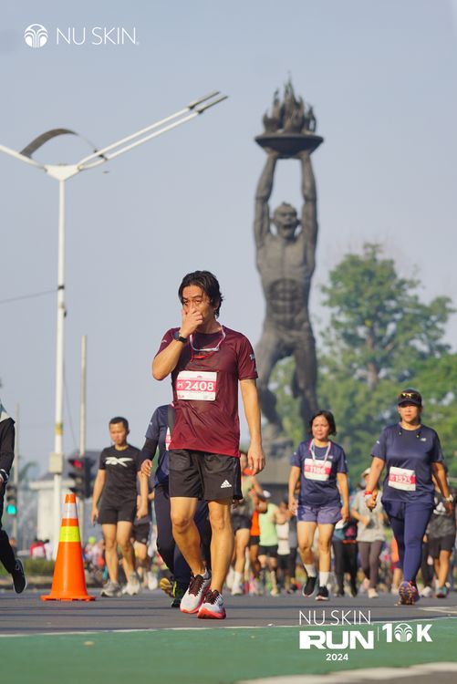 Race photo from Nu Skin Run 10K