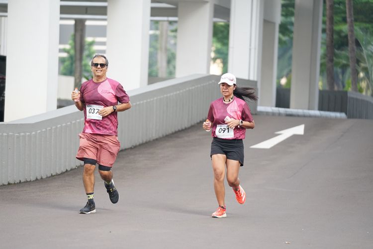 Race photo from Assurance Fun Run 2024