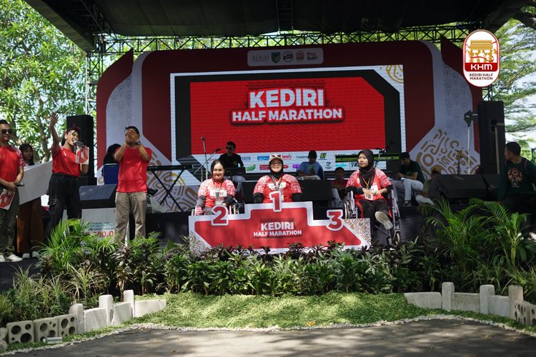 Race photo from Kediri Half Marathon 2025