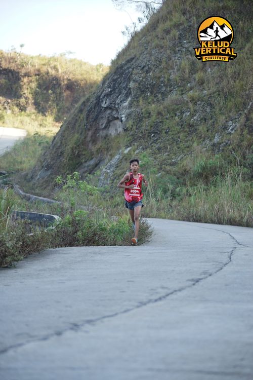 Race photo from Kelud Vertical Challenge 2024