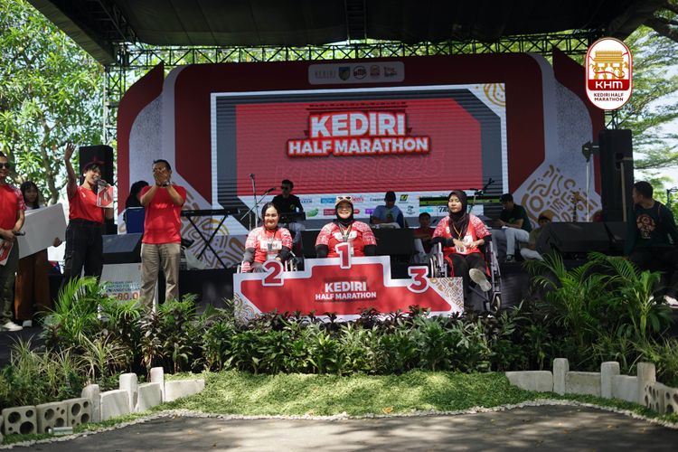Race photo from Kediri Half Marathon 2025