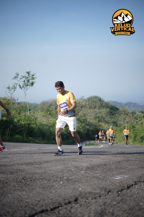 Race photo from Kelud Vertical Challenge 2024