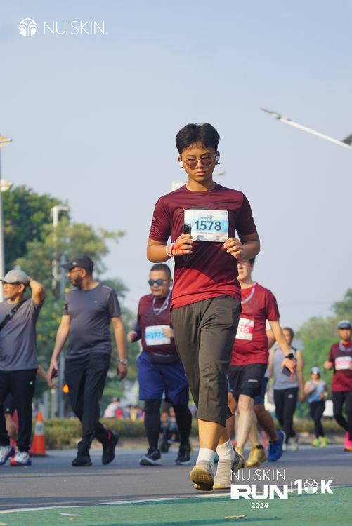 Race photo from Nu Skin Run 10K