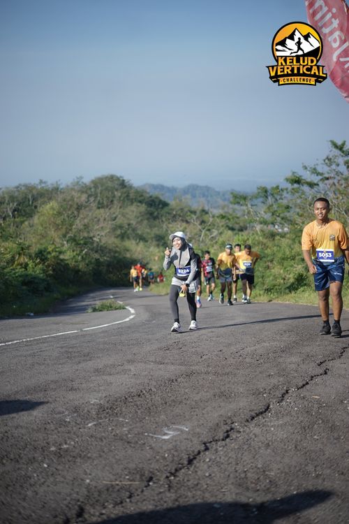 Race photo from Kelud Vertical Challenge 2024