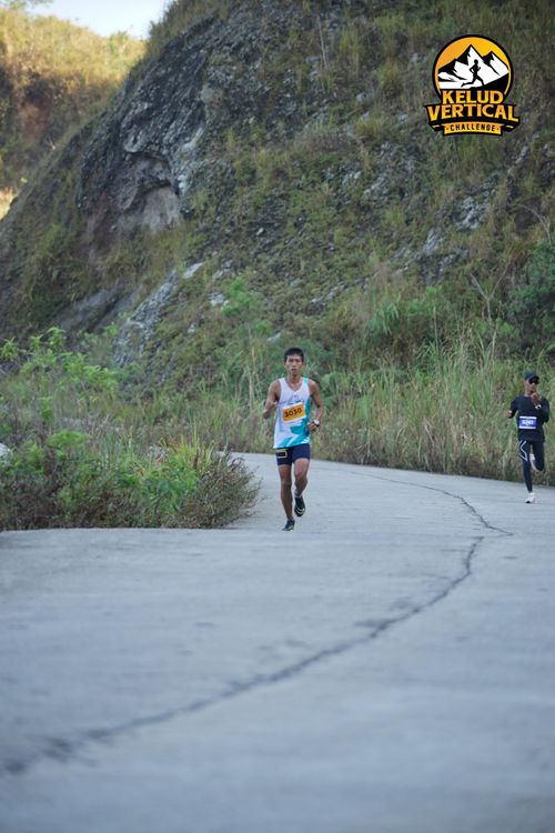 Race photo from Kelud Vertical Challenge 2024