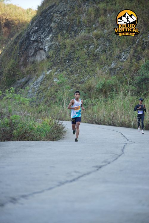 Race photo from Kelud Vertical Challenge 2024
