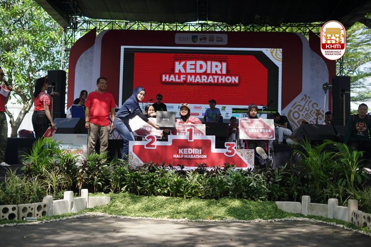 Race photo from Kediri Half Marathon 2025