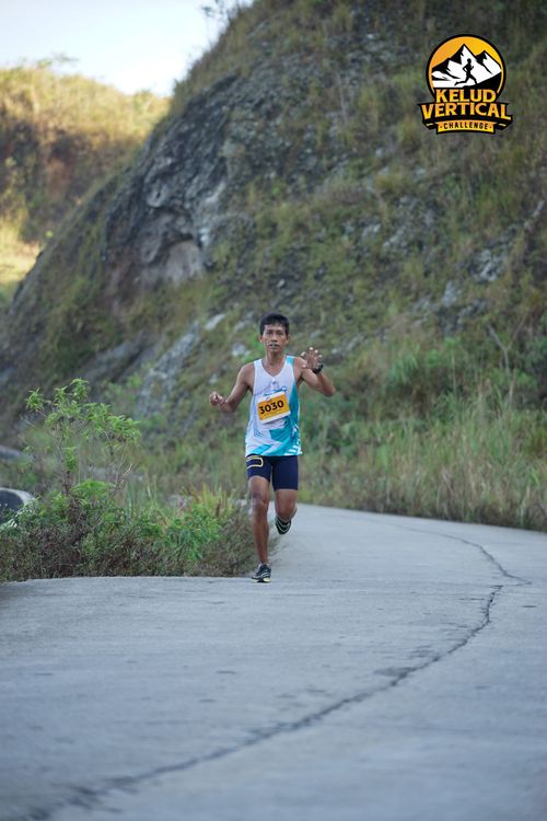 Race photo from Kelud Vertical Challenge 2024