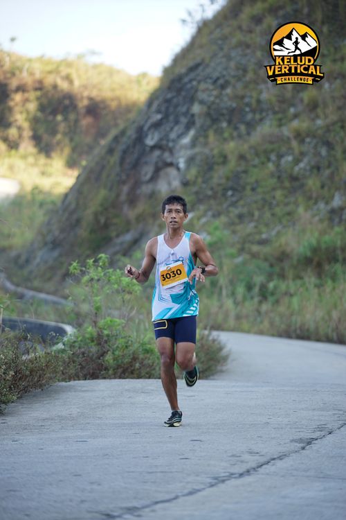 Race photo from Kelud Vertical Challenge 2024
