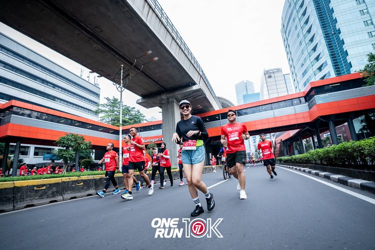 Race photo from ONE RUN 10K 2025