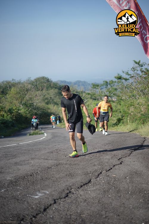 Race photo from Kelud Vertical Challenge 2024