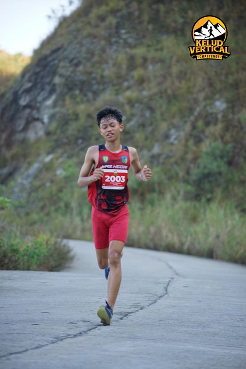 Race photo from Kelud Vertical Challenge 2024