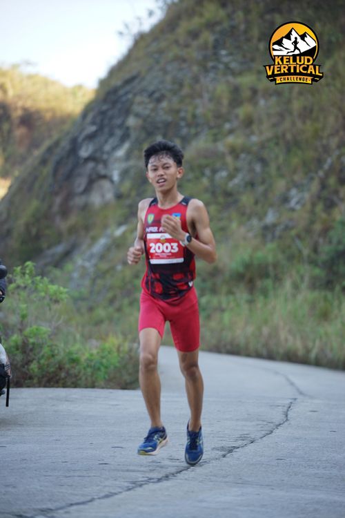 Race photo from Kelud Vertical Challenge 2024