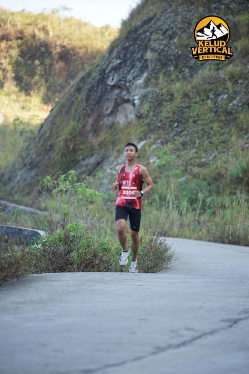 Race photo from Kelud Vertical Challenge 2024