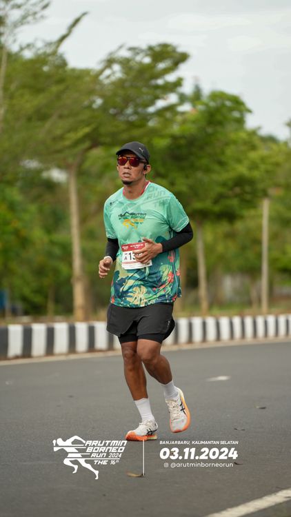 Race photo from Arutmin Borneo Run 2024