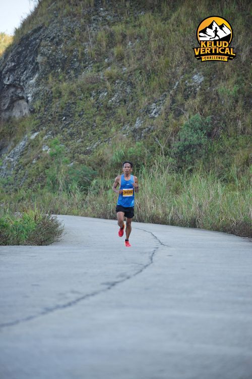 Race photo from Kelud Vertical Challenge 2024