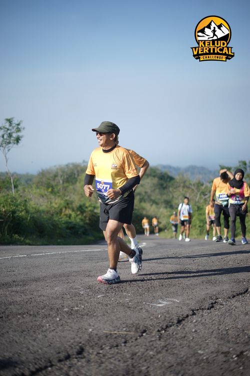 Race photo from Kelud Vertical Challenge 2024