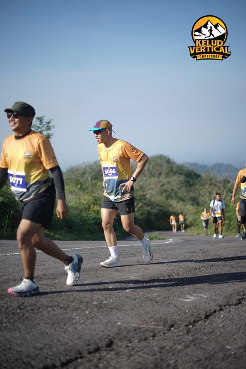 Race photo from Kelud Vertical Challenge 2024