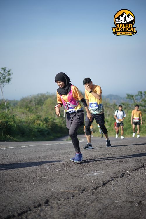 Race photo from Kelud Vertical Challenge 2024
