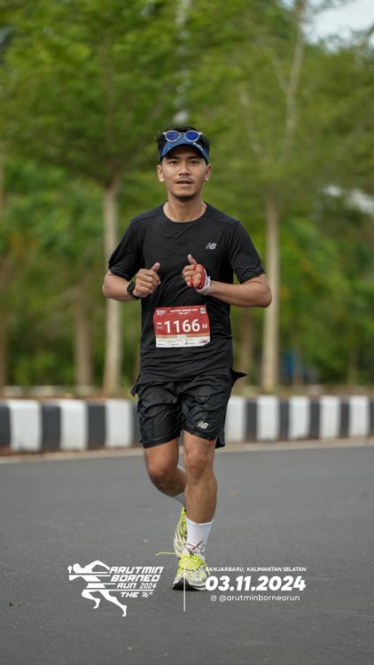 Race photo from Arutmin Borneo Run 2024
